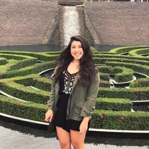 Meet your Posher, Marissa